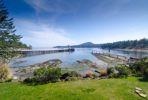 Galiano Oceanfront Inn & Spa