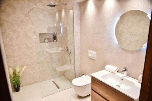 Pino Boutique Hotel - image 2