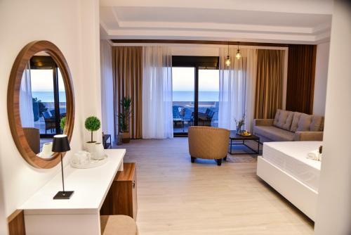 Pino Boutique Hotel - image 4