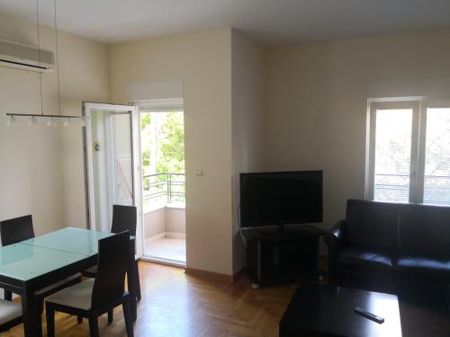 Ana's Apartment - image 11