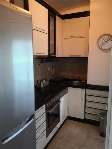 Ana's Apartment - image 2