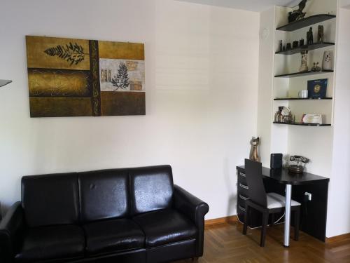 Ana's Apartment - image 3