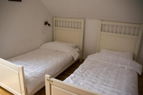 Travellers' Haven Hostel Room Type - Twin Room with Shared Bathroom
