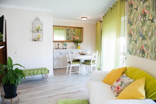  Green house - Sea view, Pension in Sesimbra bei Aldeia do Meco