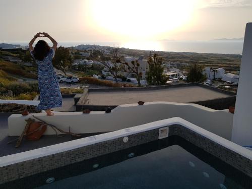 阿洛尼斯特拉伊亞旅館 Alonistra Oia Houses