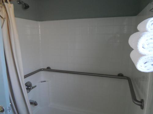 Economy Inn – Modesto, CA