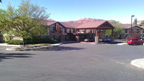 Super 8 By Wyndham Moab Photo 24