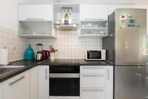 Apartment Romeo - image 2