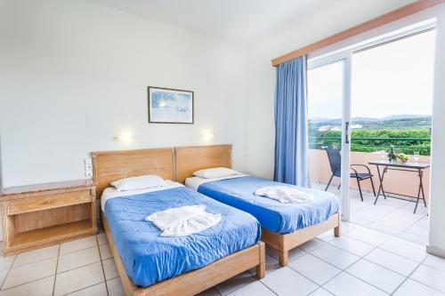 Alonia Hotel Apartments - image 6