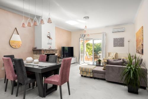  Angelo´s Luxury Apartment Near Corfu Town in 49100 Alepou