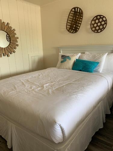 Ocean Glass Inn - image 2