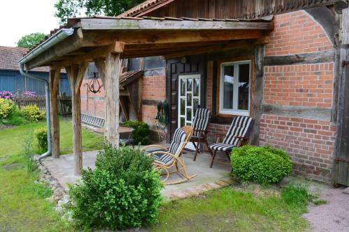 Facilities, Tholkes Hus in Other
