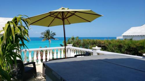 ジェットバス, Pauls Oceanview with Amazing Sunsets in パジェット