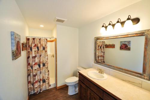 Economy Triple Room with Shared Bathroom