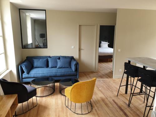 Au Loup Historic Apartments 3