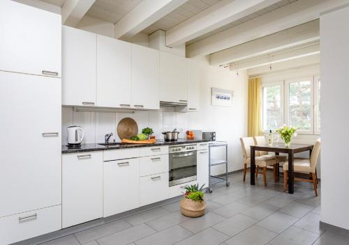 Swiss Star District 11 - Self Check-In, Curych (fotografie 8)