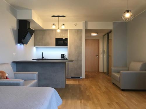 Apartment24 Yacht Club View in Ulejoe