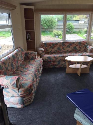 Four Aces At Winchelsea Beach, Winchelsea, East Sussex