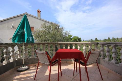  Apartments with a parking space Muline (Ugljan) - 8521 in Ugljan