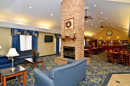 Best Western Galleria Inn & Suites near Buffalo Central Terminal