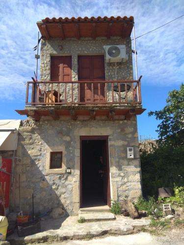  home for summer in Faneroméni