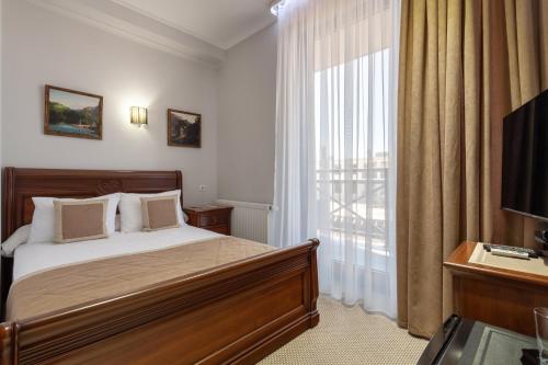 Ioanna Boutique Hotel - image 7