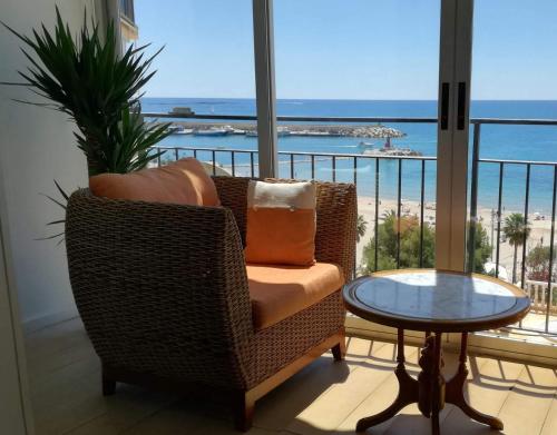  PLS 19 2º5, Coqueto apartamento con piscina y vistas al Mediterráneo, Ferienwohnung in Era de Soler