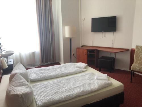Hotel-Pension Adamshof - main image