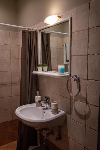 Maltezos Rooms
