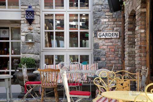 Dinn Rí Hotel - image 3