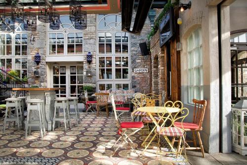 Einrichtungen, Dinn Ri Hotel in Carlow