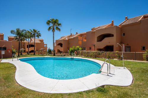 Santa Maria Marbella - image 4