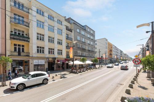 Seaside Boulevard - Top Location Apartment - image 2