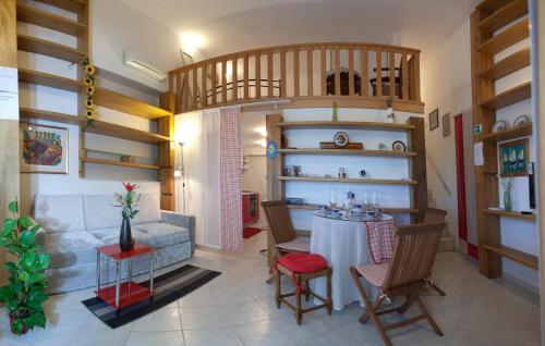 Kamenita Apartment - image 6