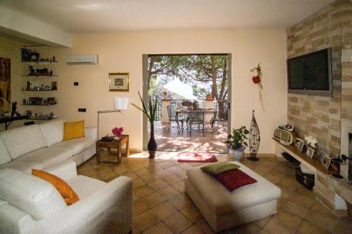 casa vacanze gallodoro photo