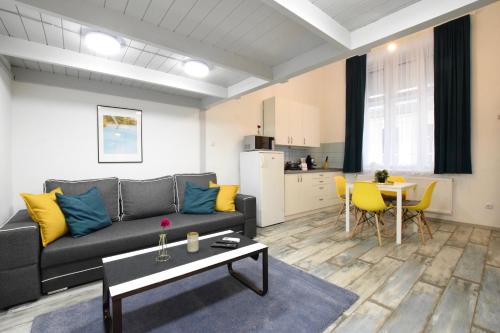 Standard Apartment by Hi5 - Akacfa 59