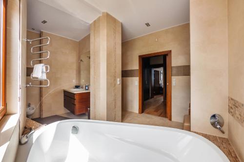 Apartamenty Sun & Snow Traugutta Premium - image 6