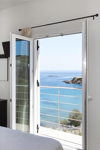 Hotel Alexandra in Megas Yialos-Nites