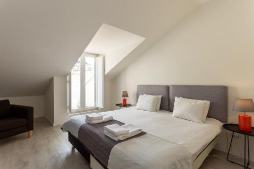 Apartment 28 Tram Duplex, Lizbona