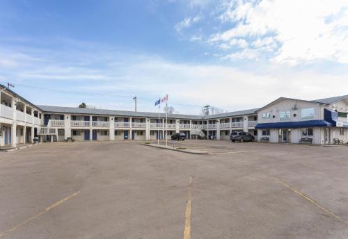 Motel Bo-Camrose, AB - Hotel - Camrose