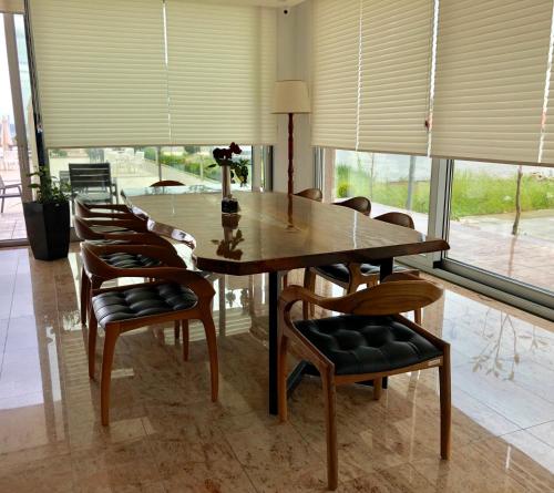 Fishta Hotel & Apartments in 維利波亞
