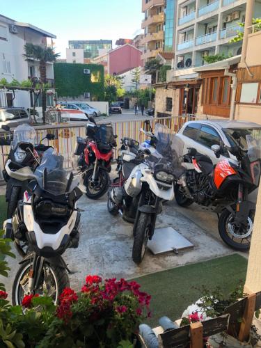 Villa Merci Budva - image 14