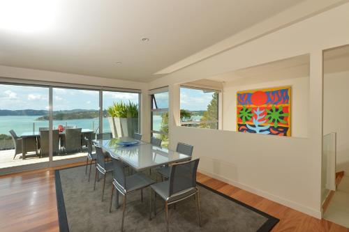 Bay of Islands Beach House Apartments in Bay of Islands