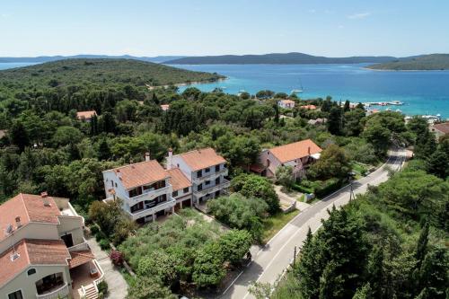 Apartments Mrva - Ugljan