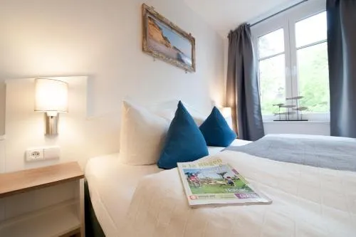 Inselquartett - Appartements inkl Wäschepaket - nähe AOK-Klinik in Wiek auf Rügen, Deutschland