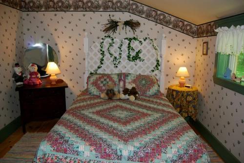 Bugaboo Cottages Bugaboo Cottages