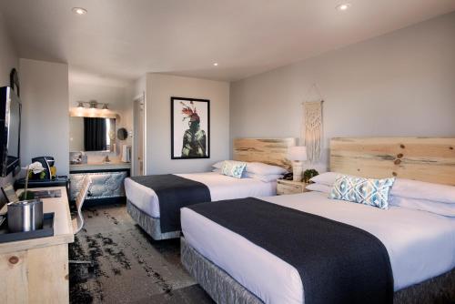 The Sage Hotel - image 9