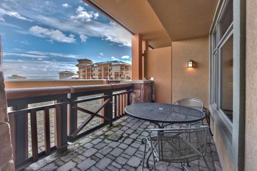 Sundial Lodge Superior 2 Bedroom by Canyons Village Rentals - image 2