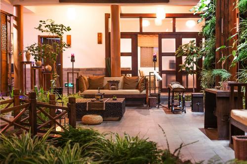 Dali Yanyuan Mountain Retreat