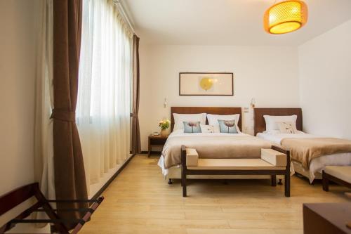 Dali Yanyuan Mountain Retreat